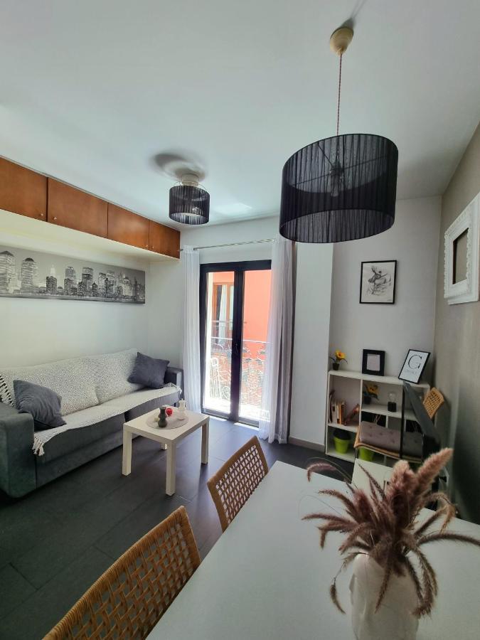Apartamento En El Centro De Granada Apartment Ngoại thất bức ảnh