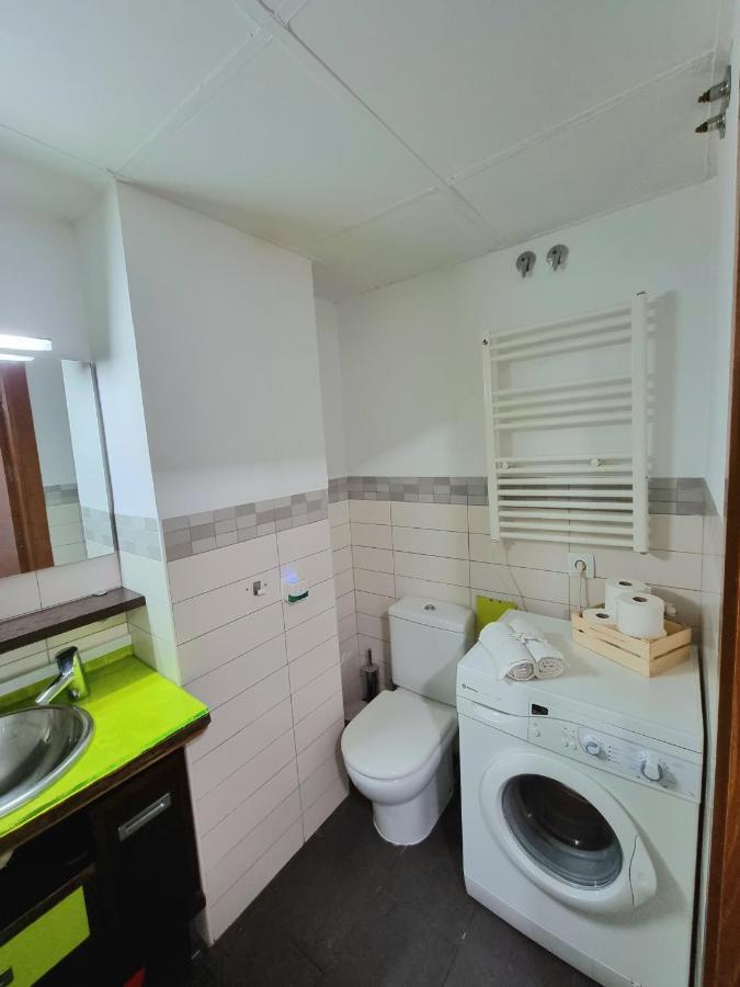 Apartamento En El Centro De Granada Apartment Ngoại thất bức ảnh